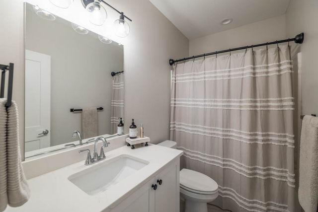 6003 NE Sherman Drive, Ankeny, IA 50021