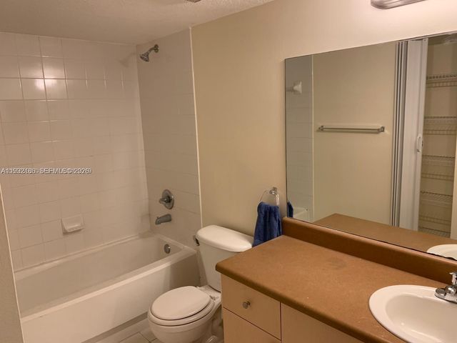 4041 San Marino Blvd 308, West Palm Beach, FL 33409