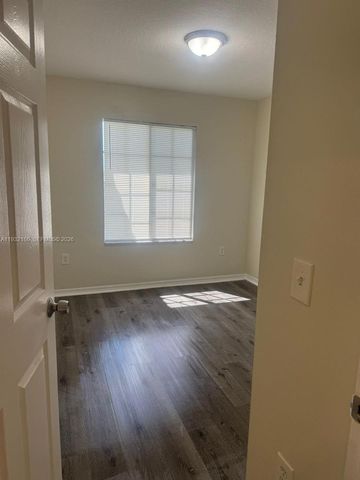 4041 San Marino Blvd 308, West Palm Beach, FL 33409