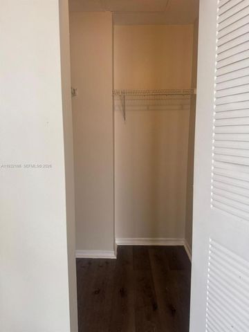 4041 San Marino Blvd 308, West Palm Beach, FL 33409