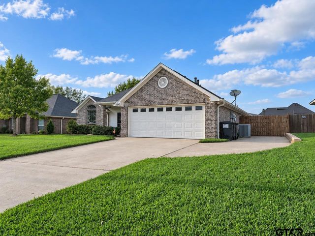 11840 COUNTY RD 167, Tyler, TX 75703