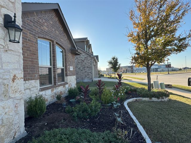905 Berry Street, Celina, TX 75009