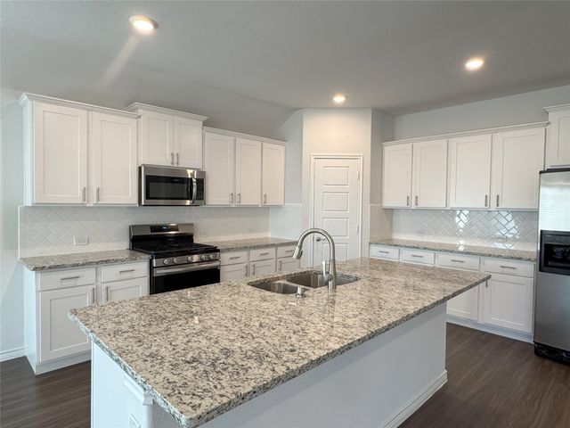 905 Berry Street, Celina, TX 75009