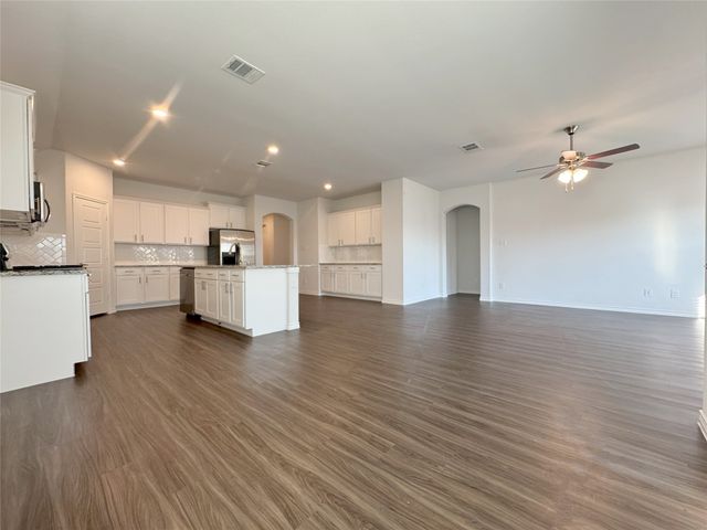 905 Berry Street, Celina, TX 75009
