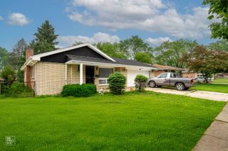 754 E 158th Street, South Holland, IL 60473