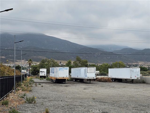 19838 Kendall, San Bernardino, CA 92407