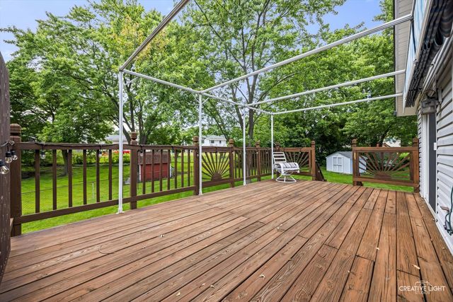 1129 Patricia Court, Schaumburg, IL 60193