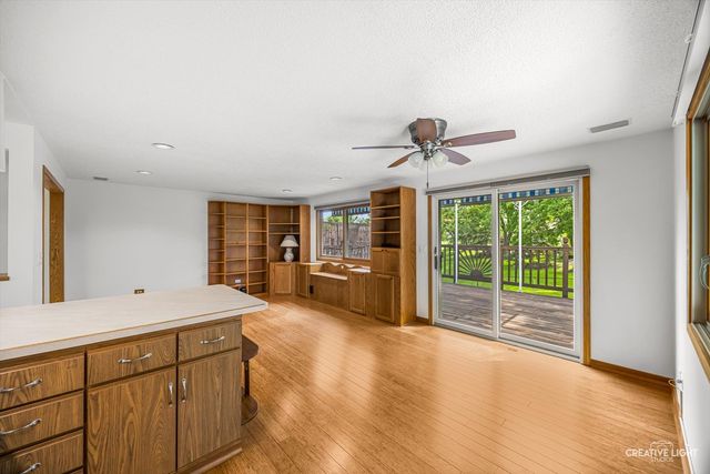 1129 Patricia Court, Schaumburg, IL 60193