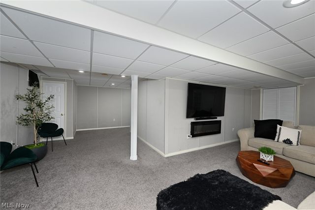 9108 Beechmont Court, Twinsburg, OH 44087