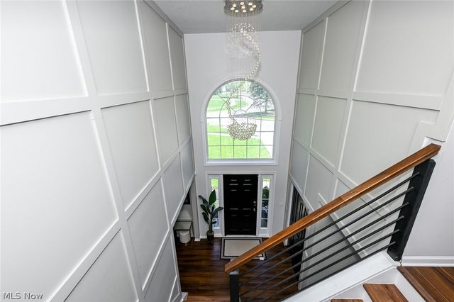 9108 Beechmont Court, Twinsburg, OH 44087