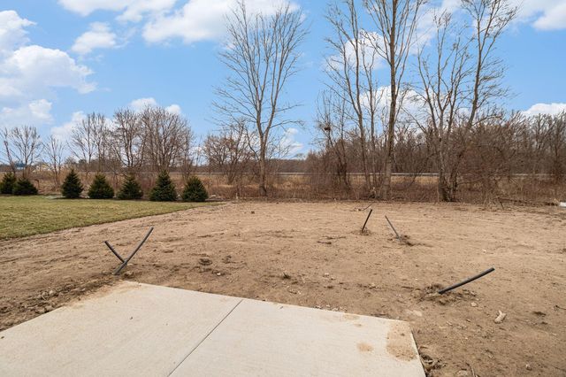 32 Karner Blue Court, Chesterton, IN 46304