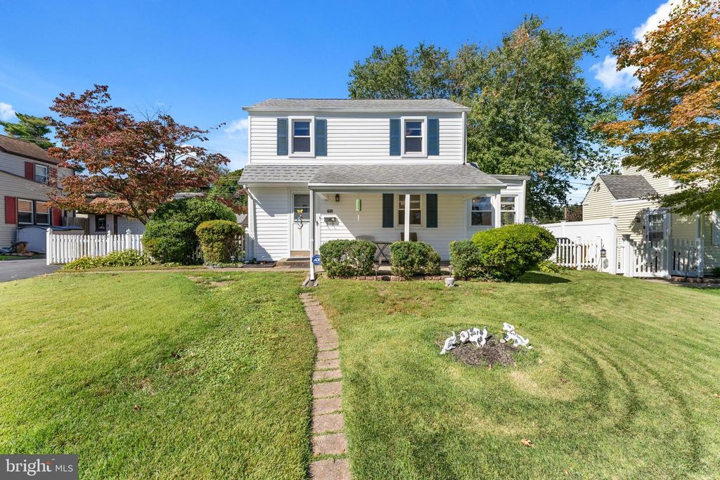 721 THORNDALE RD, ALDAN, PA 19018 — exterior