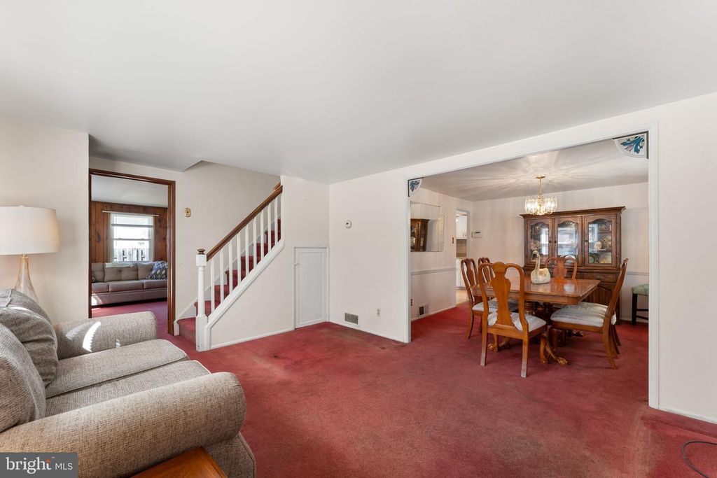 721 THORNDALE RD, ALDAN, PA 19018 — photo 5