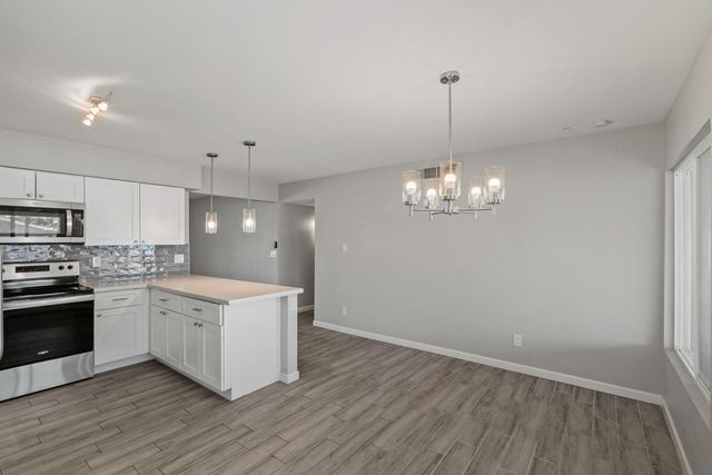 15237 N 21st Street, Phoenix, AZ 85022