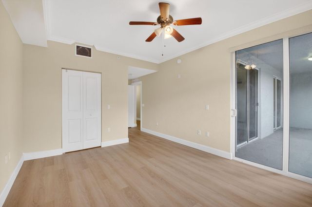 1690 Renaissance Commons Boulevard 1219, Boynton Beach, FL 33426