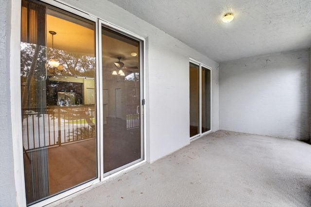 1690 Renaissance Commons Boulevard 1219, Boynton Beach, FL 33426