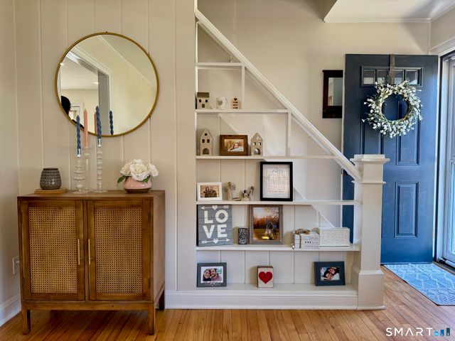 17 Grandview Avenue, Bethel, CT 06801