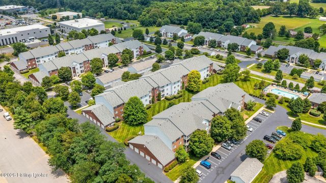 2600 Aristocrat Pl 302, Louisville, KY 40299
