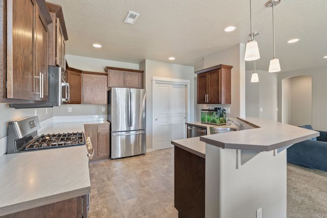 1101 S Pillar Rock Dr, Spokane, WA 99224