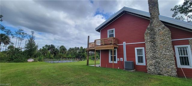 3909 14th AVE SE, Naples, FL 34117