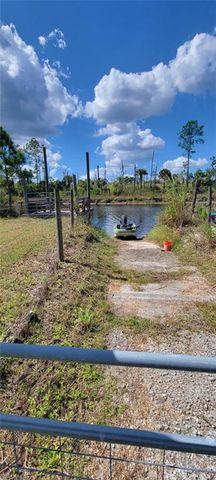 3909 14th AVE SE, Naples, FL 34117