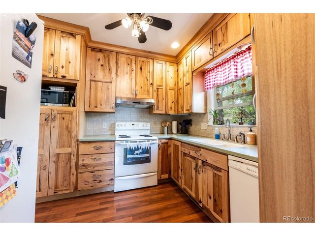 1922 W Cucharras St, Colorado Springs, CO 80904