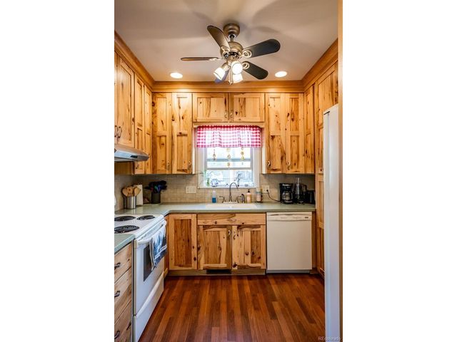 1922 W Cucharras St, Colorado Springs, CO 80904