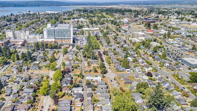 1505 Oakes Avenue, Everett, WA 98201