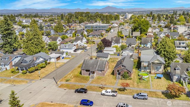 1505 Oakes Avenue, Everett, WA 98201