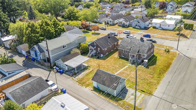 1505 Oakes Avenue, Everett, WA 98201