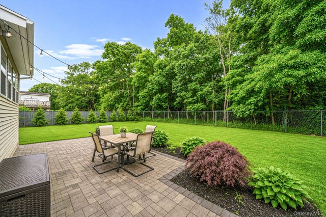 19 Golden Gate Drive, Shirley, NY 11967
