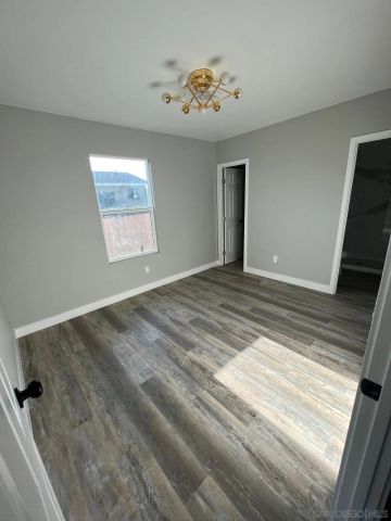3050 K, San Diego, CA 92102