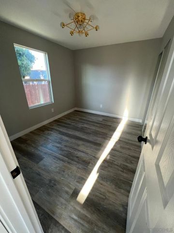 3050 K, San Diego, CA 92102