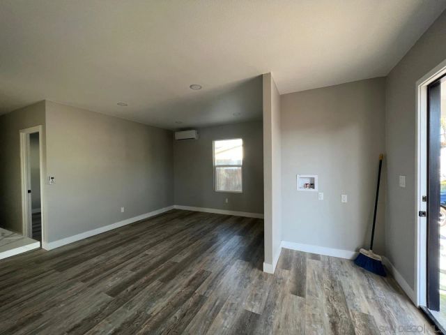 3050 K, San Diego, CA 92102