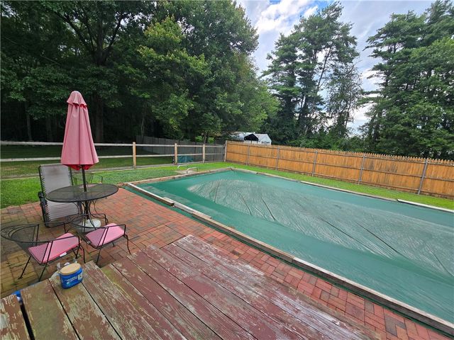 107 Church Street, Westerly, RI 02808