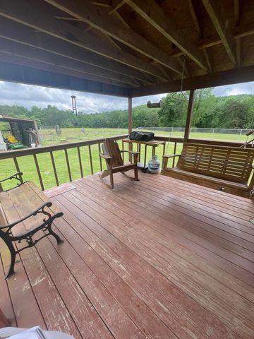 2524 Young Road, Soddy Daisy, TN 37379