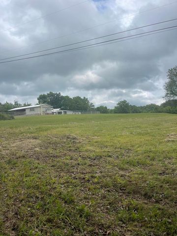 2524 Young Road, Soddy Daisy, TN 37379