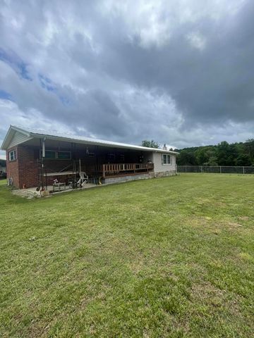2524 Young Road, Soddy Daisy, TN 37379