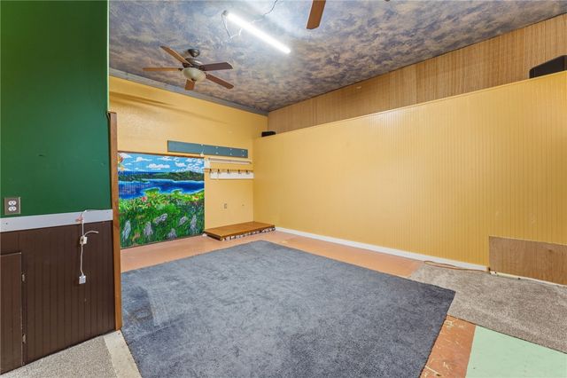 2 Mills Drive, Bella Vista, AR 72714