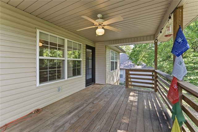 2 Mills Drive, Bella Vista, AR 72714
