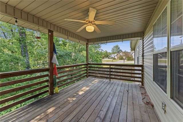 2 Mills Drive, Bella Vista, AR 72714
