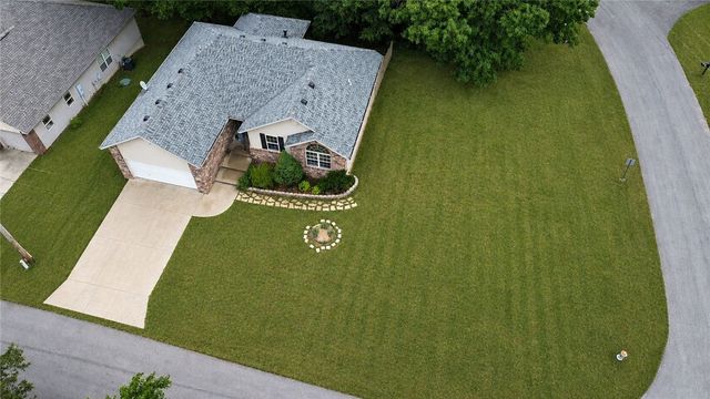 2 Mills Drive, Bella Vista, AR 72714