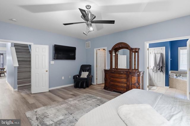 930 WAYNE DR, Winchester, VA 22601