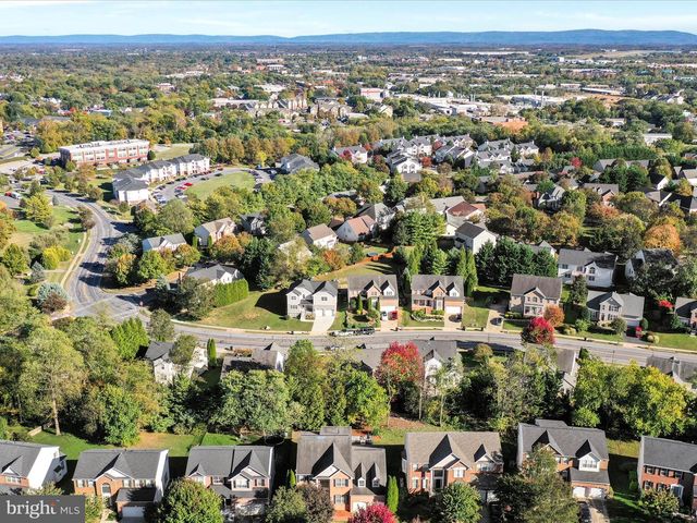 930 WAYNE DR, Winchester, VA 22601