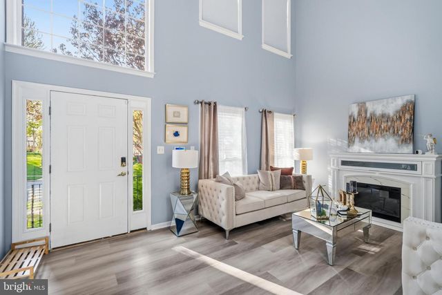 930 WAYNE DR, Winchester, VA 22601