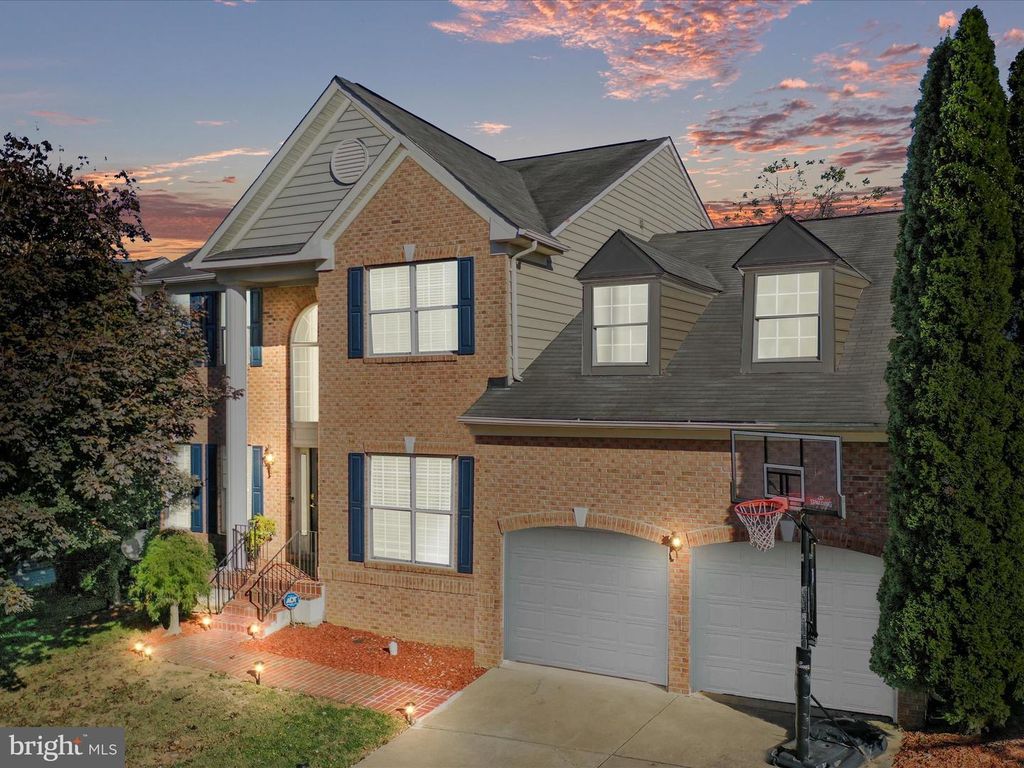 930 WAYNE DR, Winchester, VA 22601