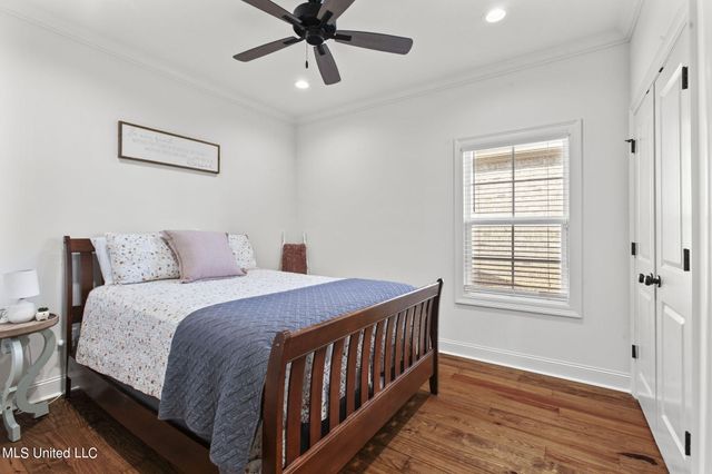 229 Reservoir Way, Brandon, MS 39047
