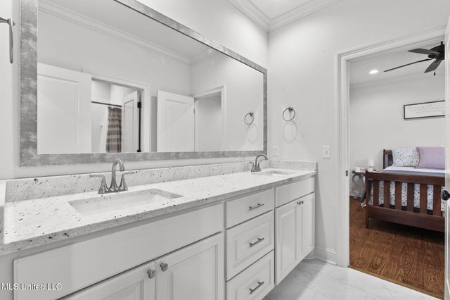 229 Reservoir Way, Brandon, MS 39047