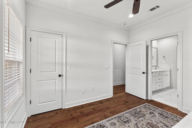 229 Reservoir Way, Brandon, MS 39047