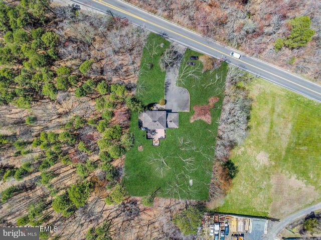 301 JACKSON MILLS ROAD, Jackson, NJ 08527